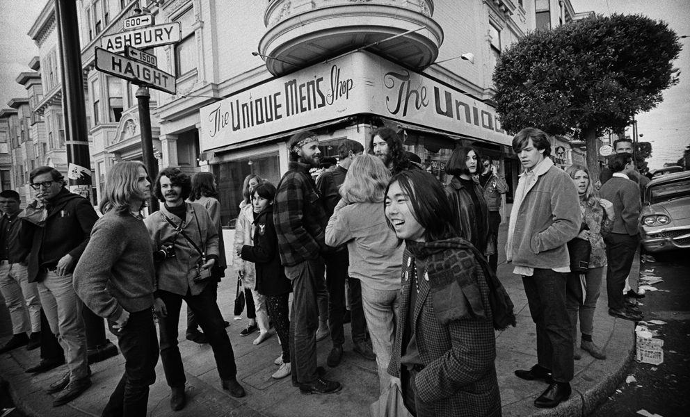 The famous corner of Haight-Ashbury streets, June 1967. Photo courtesy of Jim Marshall LLC.